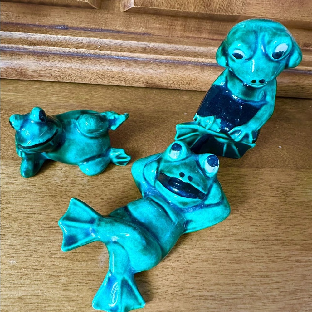Set of 3 Duncan Ceramic USA 1975 rare Frogs set